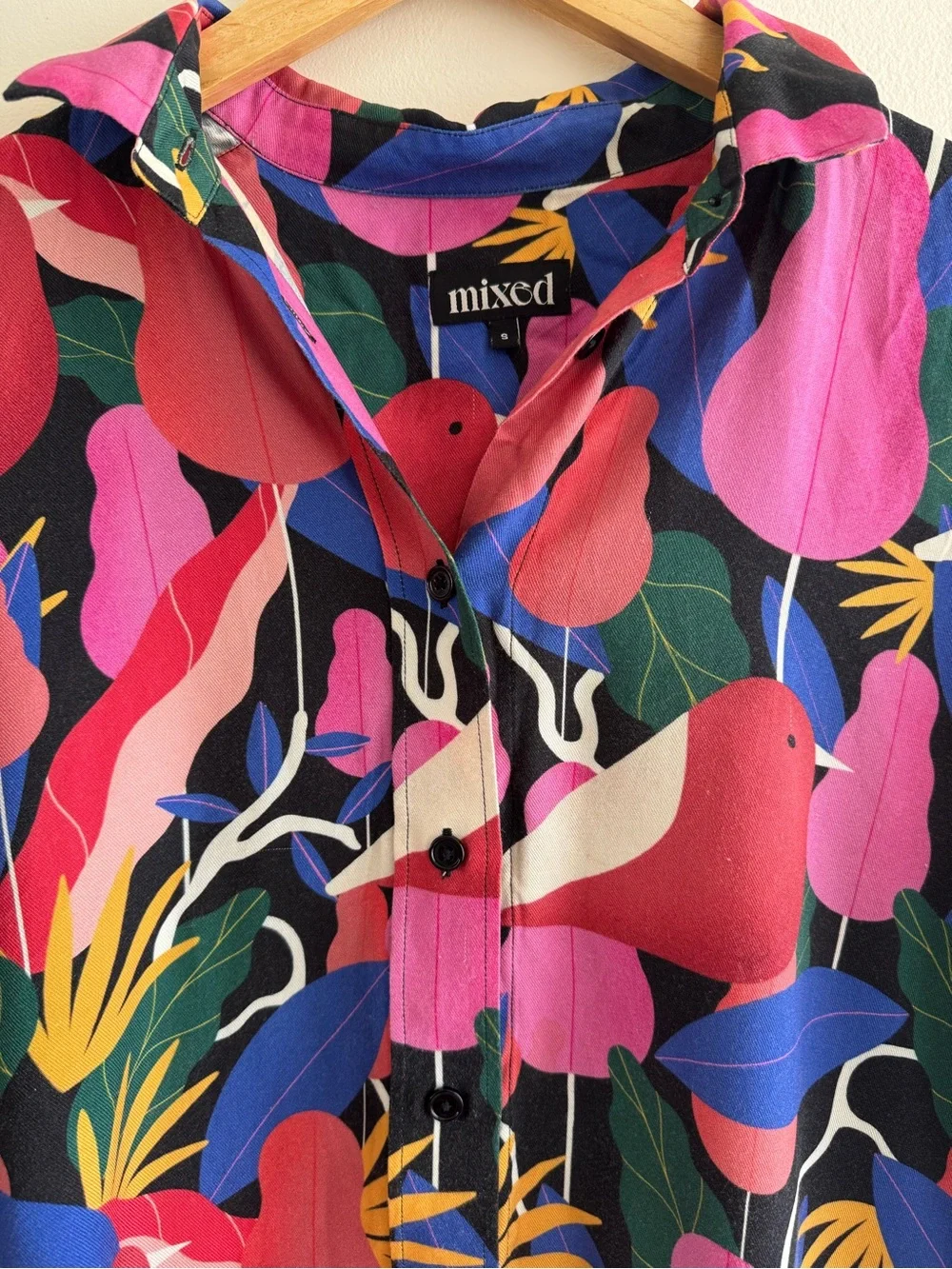 Mixed by Nasrin button down sz S - Picture 3 of 4